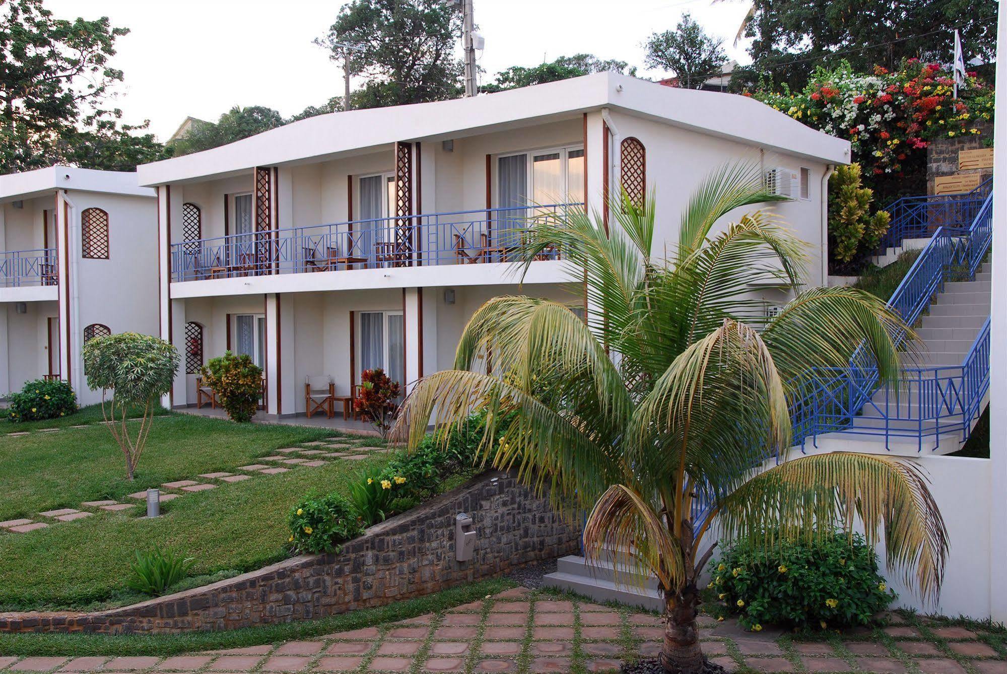 Allamanda Hotel Antsiranana Exterior photo